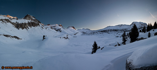 Vista sui Piani Eterni all'alba